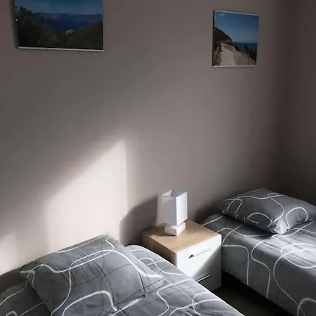 Apartment Spacieux A - N15